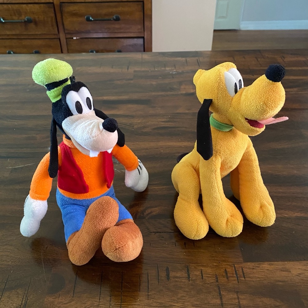 Disney Best Friends Goofy and Pluto Plush Set